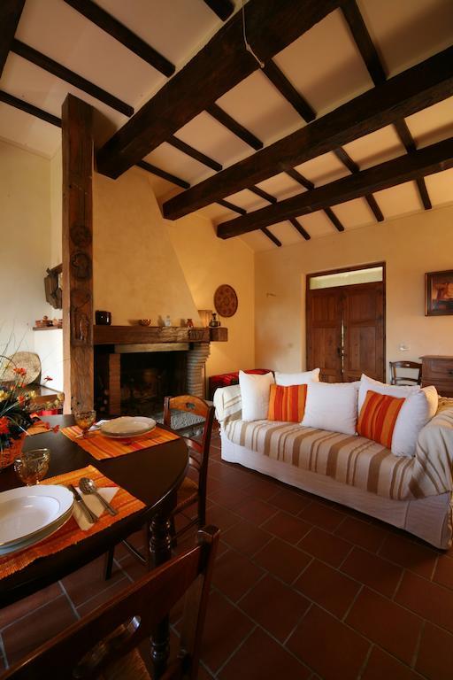 Agriturismo Caiburroni Pietralunga  Bagian luar foto